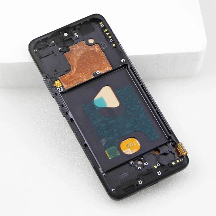 Scáileáin A90 5G LCD