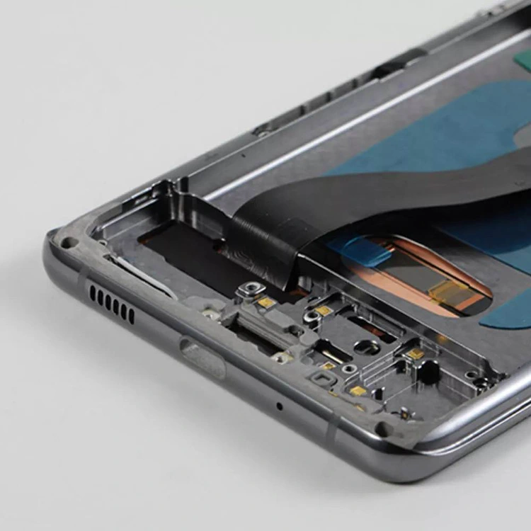 Scáileáin S20 Plus LCD