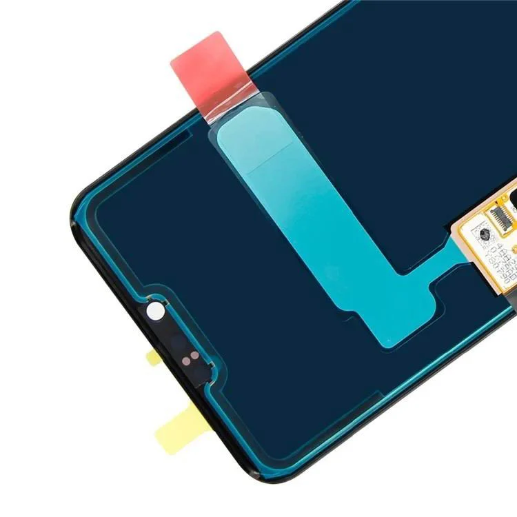 Scáileáin G8 LCD