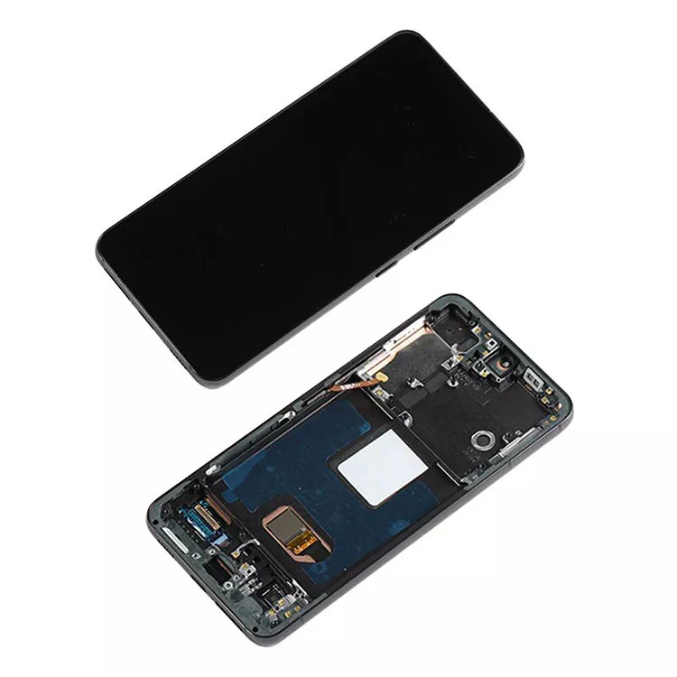 Scáileáin LCD S22