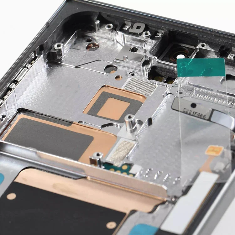 Scáileáin S24 Ultra LCD